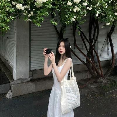 走夜路的男人